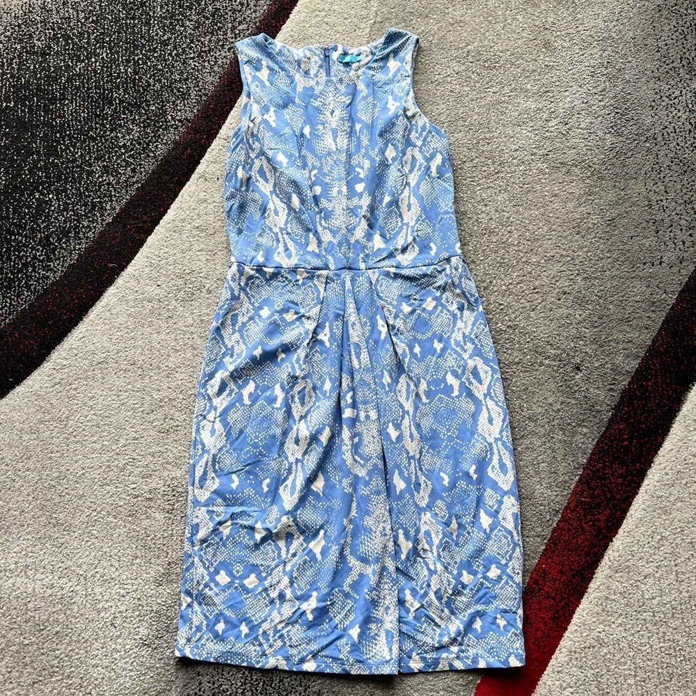 J. McLaughlin Blue Catalina Cloth Snake Print Shift Dress